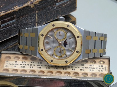 Untuched Audemars Piguet Royal Oak Day-Date Moonphase ref 25594SA