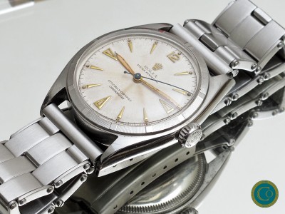 Rolex 6085 Ovettone Pre-Explorer from 1952 in untouched condition