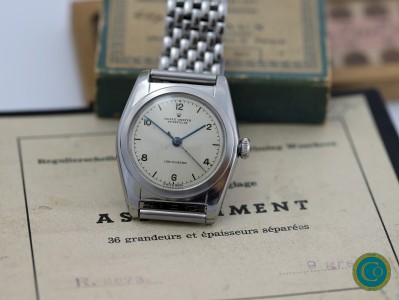 Rolex Bubbleback ref.2940 with beautiful Bauhaus style dial