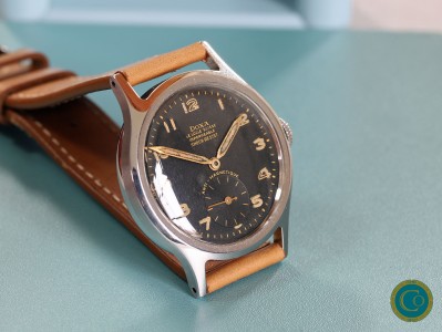 Rare black gilt dial  Doxa 565 calatrava with 35mm steel 565 Borgel (FB) case