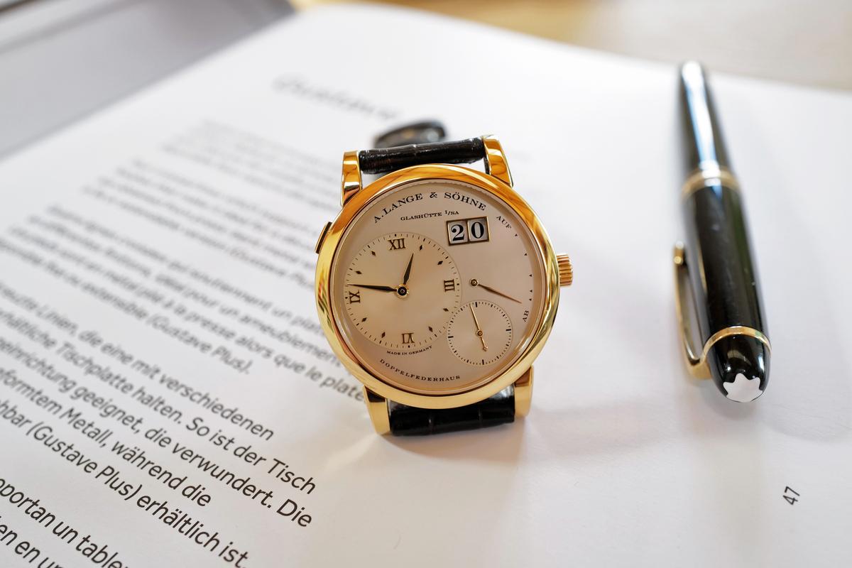 A. Lange & Söhne Lange 1 Ref. 101.021 – Yellow Gold, Calibre 901.0,  from the late 1990s